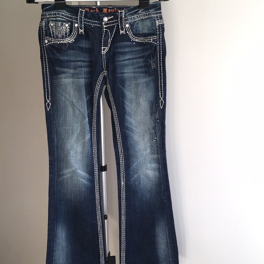 Jeans/denims detailed